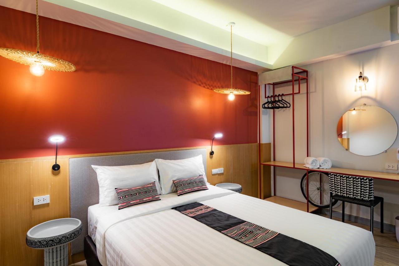 Luck Thai Hotel Τσιάνγκ Μάι Εξωτερικό φωτογραφία