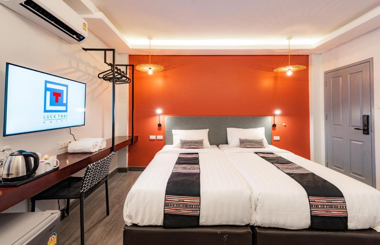Luck Thai Hotel Τσιάνγκ Μάι Εξωτερικό φωτογραφία