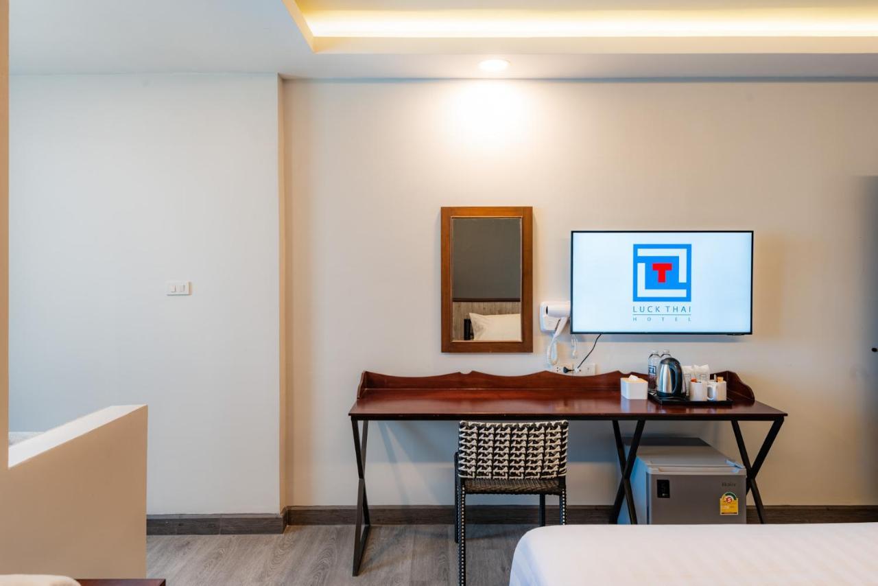 Luck Thai Hotel Τσιάνγκ Μάι Εξωτερικό φωτογραφία